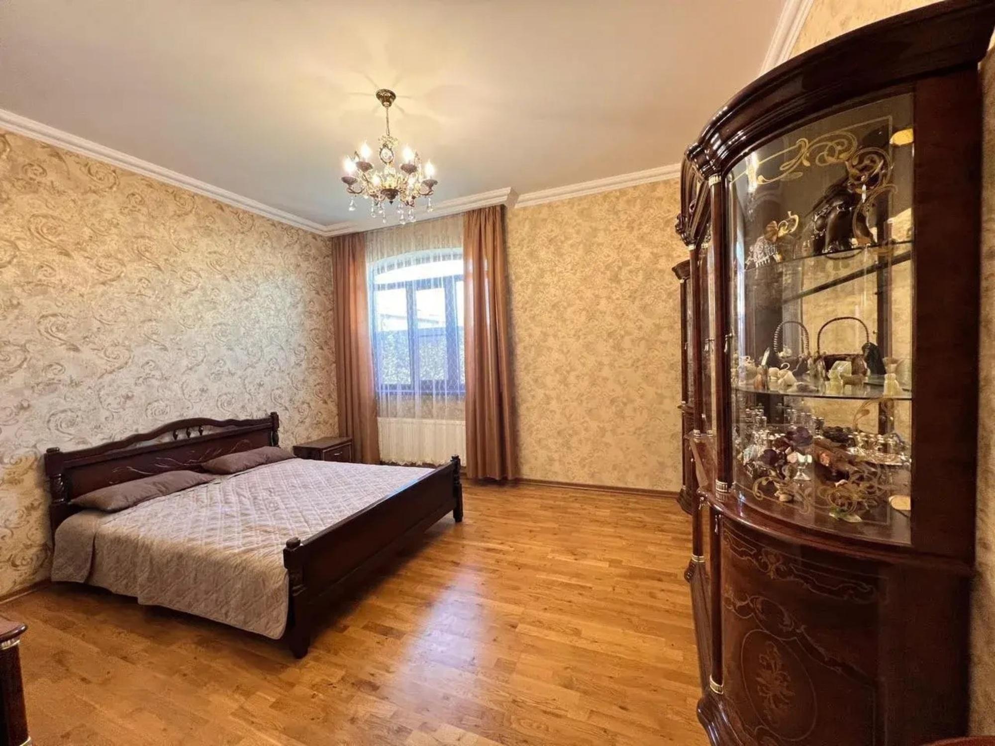 Купить дачу, дом, коттедж за 35 000 000 рублей на Советская улица