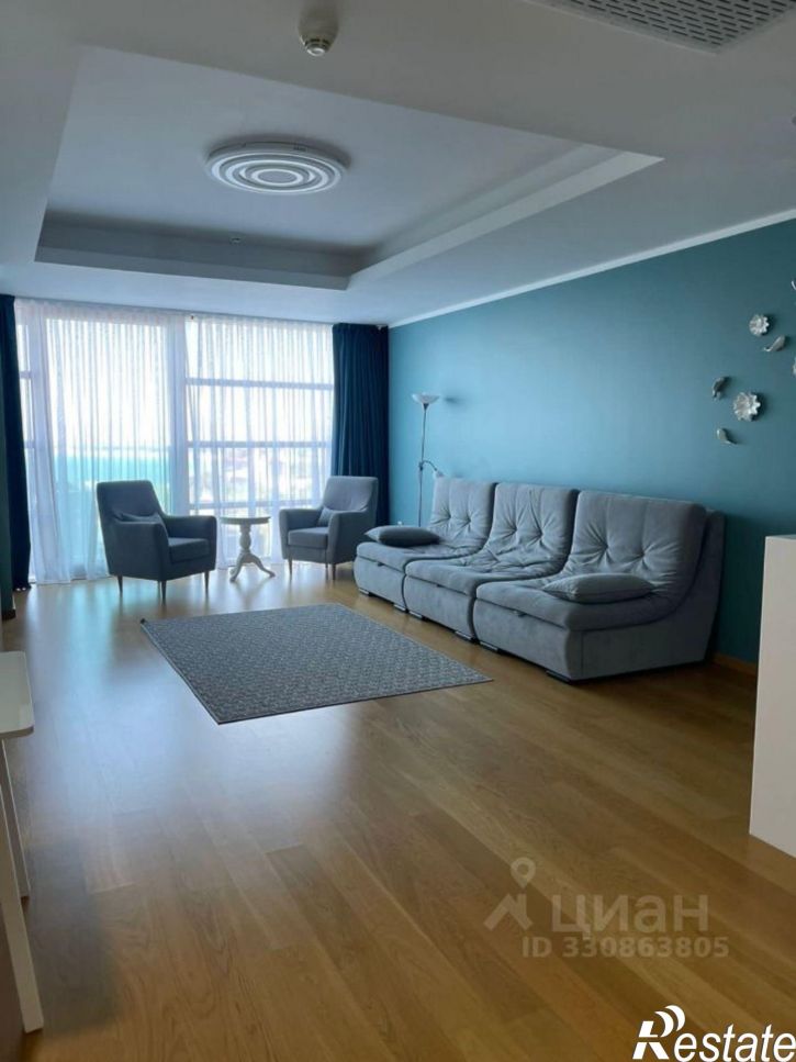 2-комн квартира пр-кт Революции, 3,  д. 3
