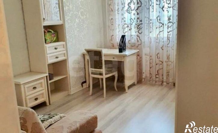 4-комн квартира улица 40 лет Победы, 1Б,  д. 1Б