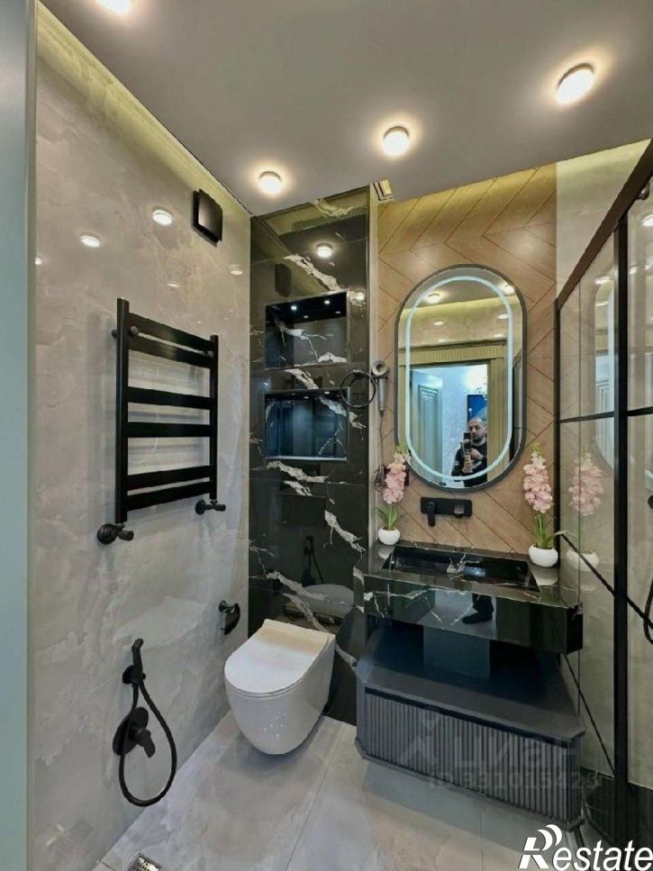 3-комн квартира ул Толстого, 27,  д. 27