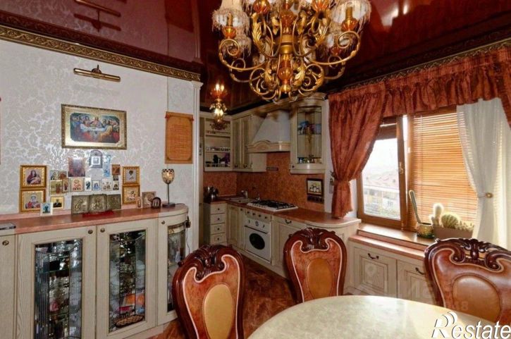 4-комн квартира ул Русская, 23,  д. 23