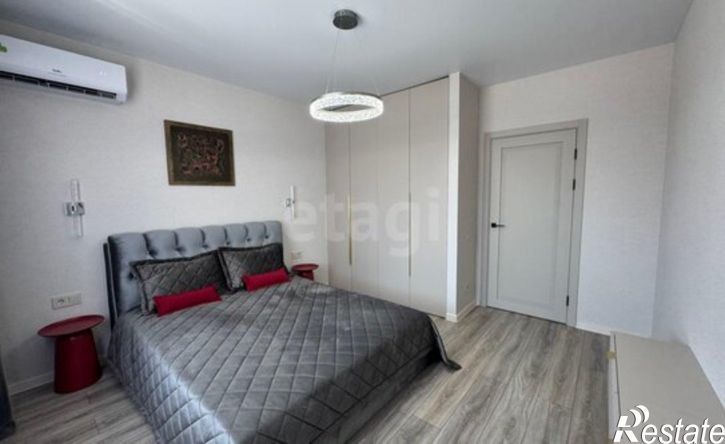 2-комн квартира ул Крылова, 13 2,  д. 13 2,  к. 2
