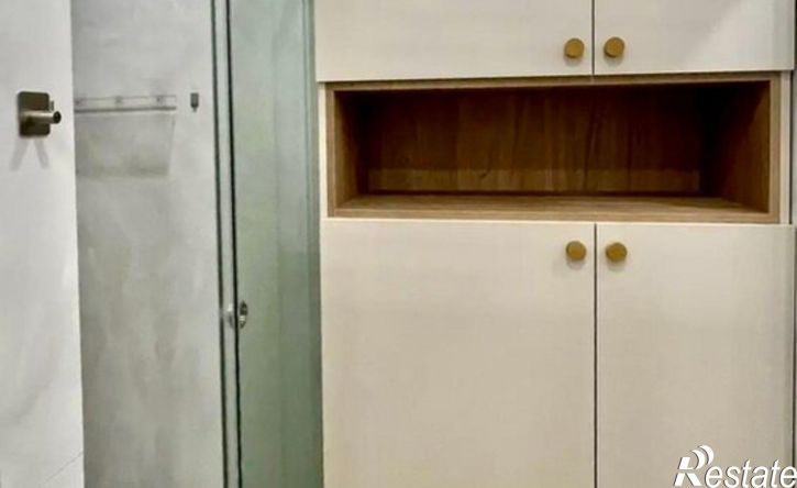2-комн квартира улица Крылова, 13 к2,  д. 13 к2