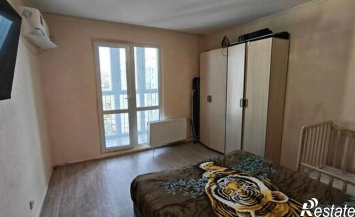 2-комн квартира ул Адмирала Пустошкина, 22 7,  д. 22 7,  к. 7