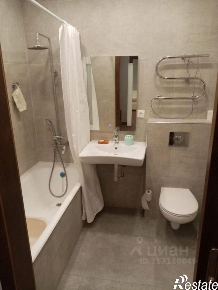 2-комн квартира Пионерский пр-кт, 100В 1,  д. 100В 1,  к. 1