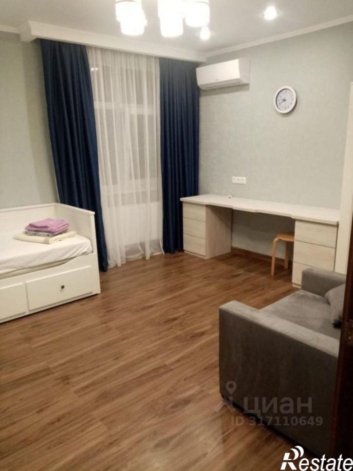 2-комн квартира Пионерский пр-кт, 100В 1,  д. 100В 1,  к. 1