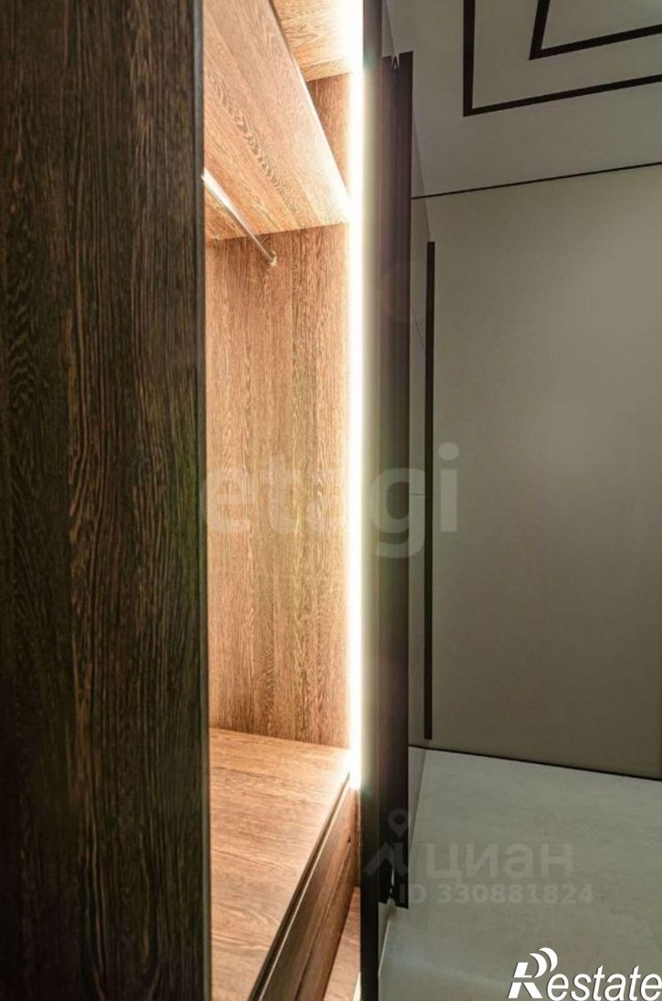 2-комн квартира улица Ленина, 241к2,  д. 241к2