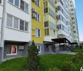 офис 19 кв м, этаж 1/16 улица Ленина, 235