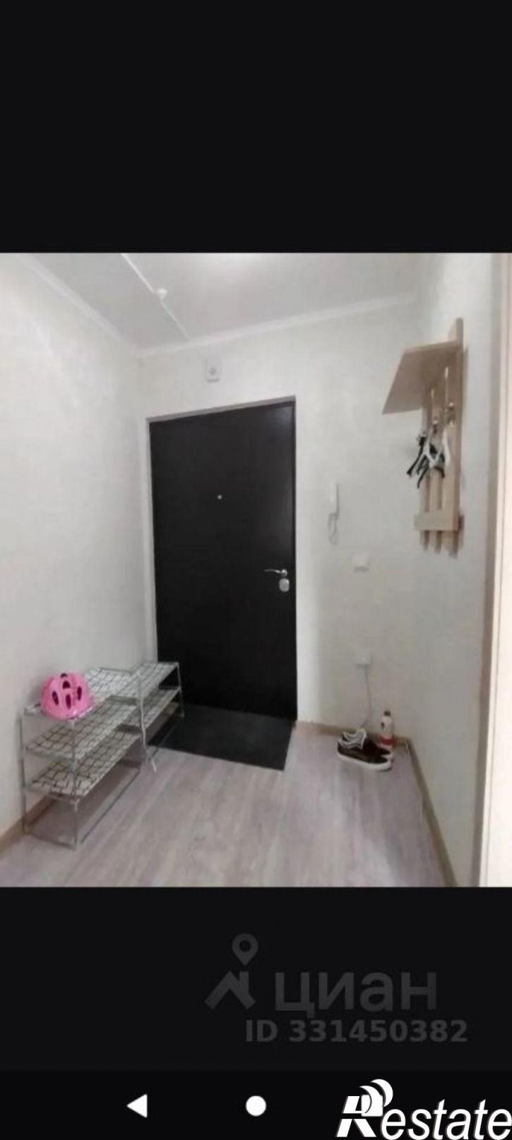 1-комн квартира ул Адмирала Пустошкина, 14,  д. 14