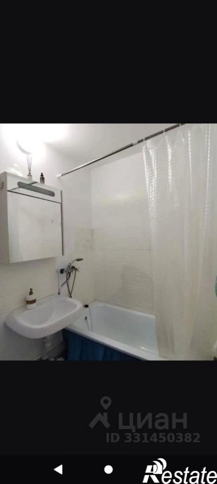 1-комн квартира ул Адмирала Пустошкина, 14,  д. 14