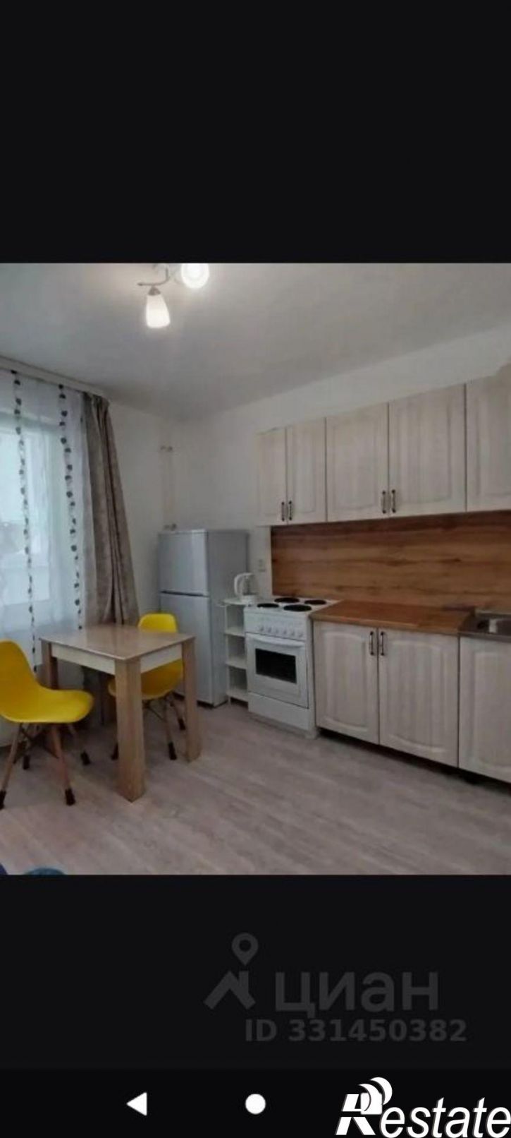 1-комн квартира ул Адмирала Пустошкина, 14,  д. 14