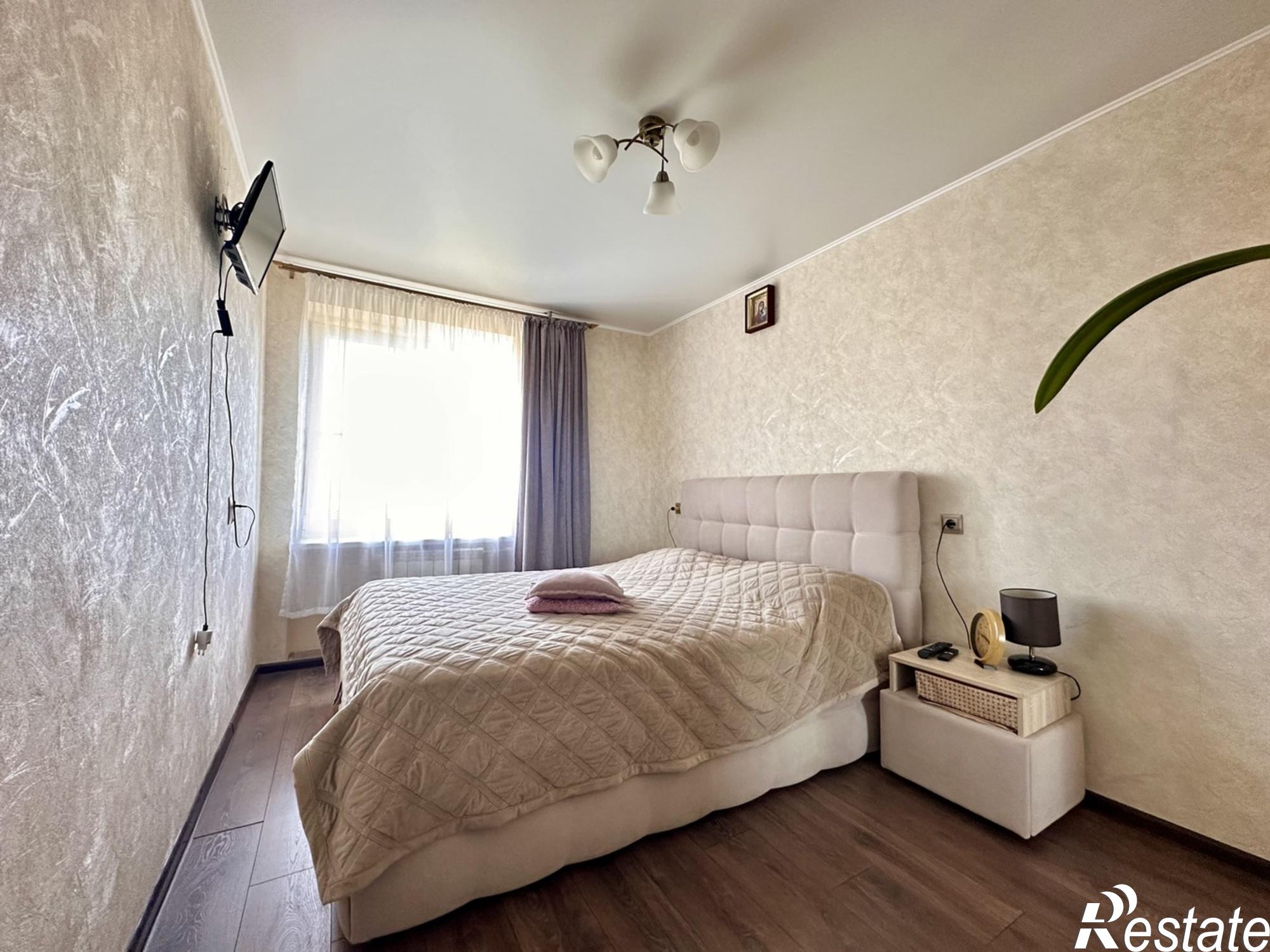Купить квартиру за 12 000 000 рублей на улица Чехова, 4Б