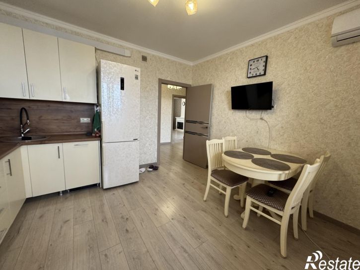 2-комн квартира улица Омелькова, 21