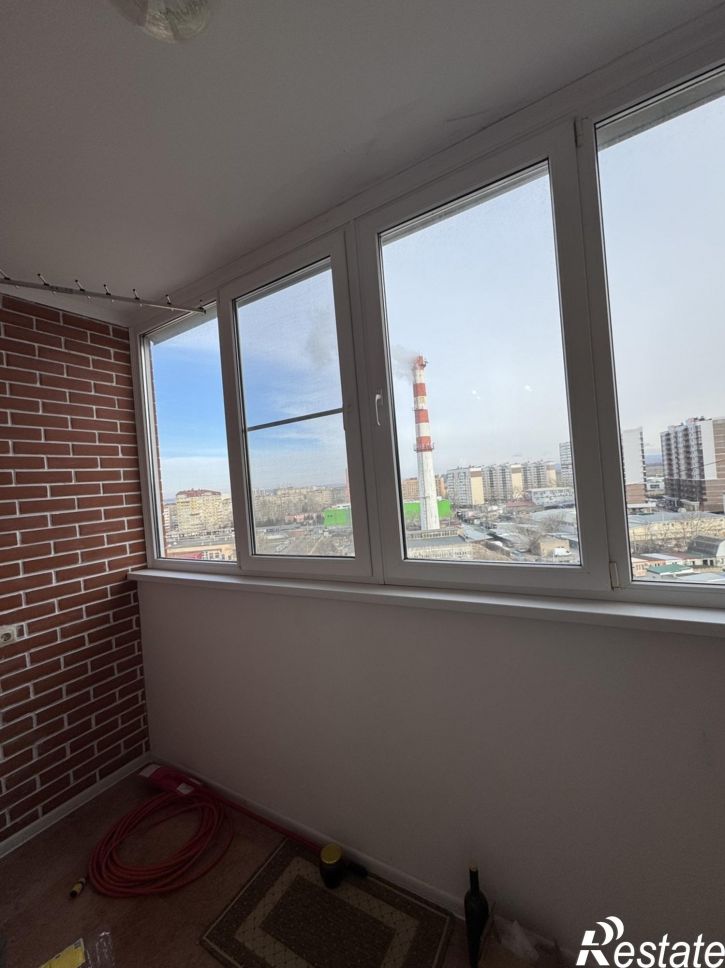 2-комн квартира улица Омелькова, 21