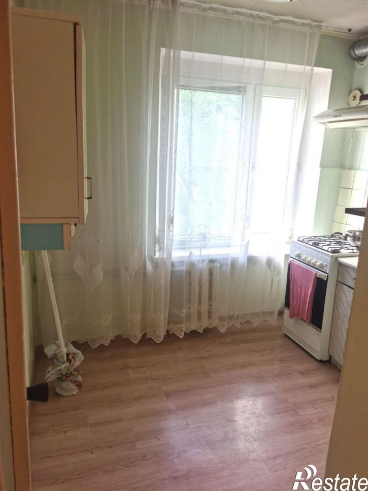 4-комн квартира Новороссийская улица, 308