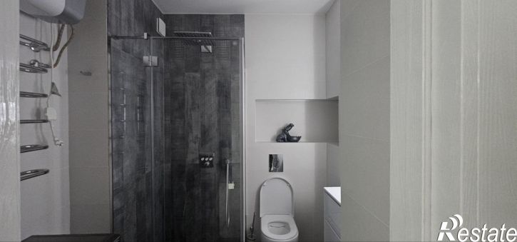 2-комн квартира улица Толстого, 130к2