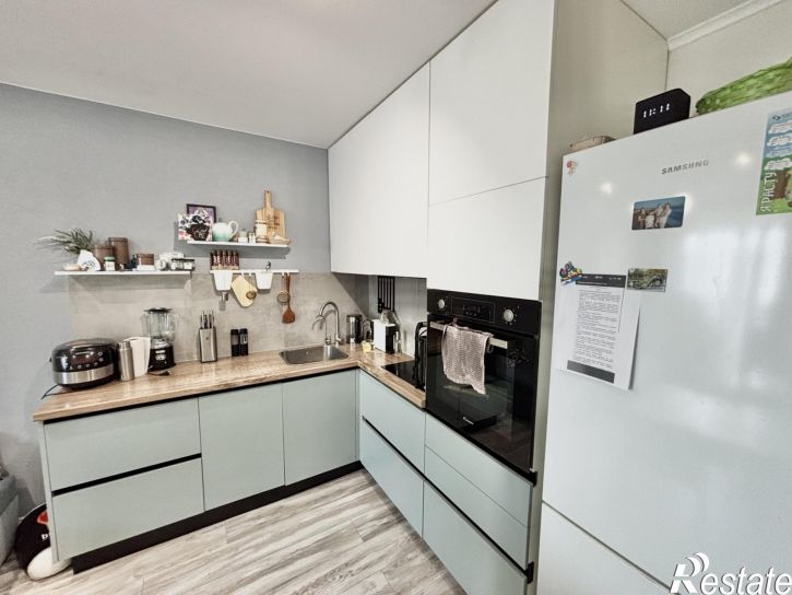 2-комн квартира улица Адмирала Пустошкина, 22с1