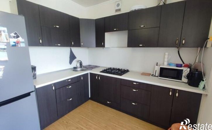 1-комн квартира улица Самбурова, 239,  д. 239