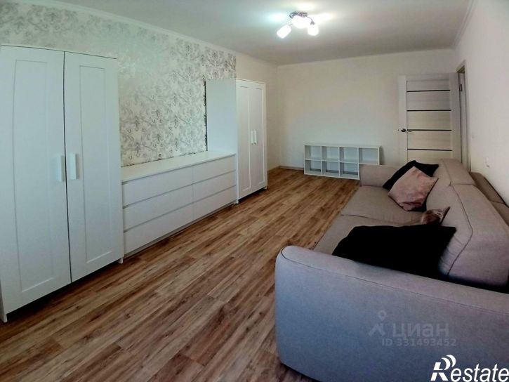 1-комн квартира ул Адмирала Пустошкина, 22 4,  д. 22 4,  к. 4