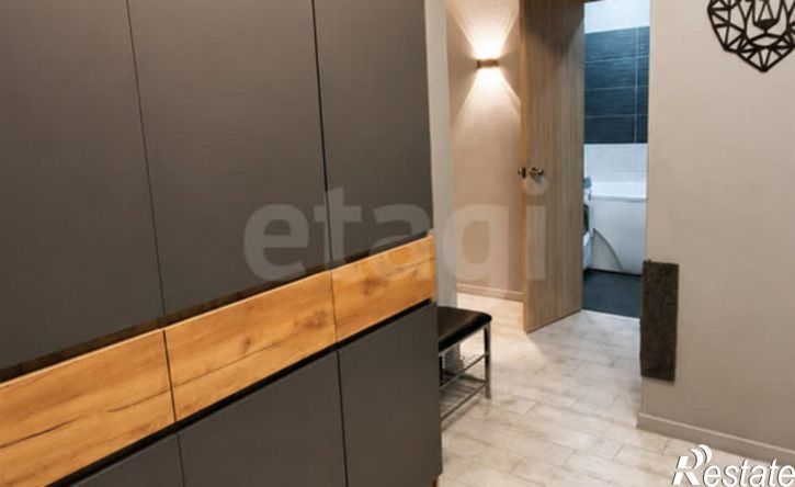 2-комн квартира улица Адмирала Пустошкина, 22 с6,  д. 22 с6