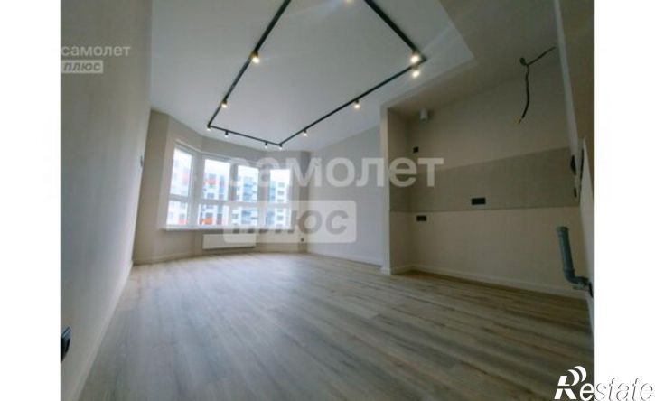 2-комн квартира улица Крылова, 13 к3,  д. 13 к3