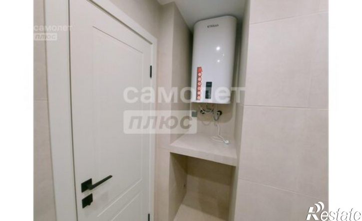 2-комн квартира улица Крылова, 13 к3,  д. 13 к3