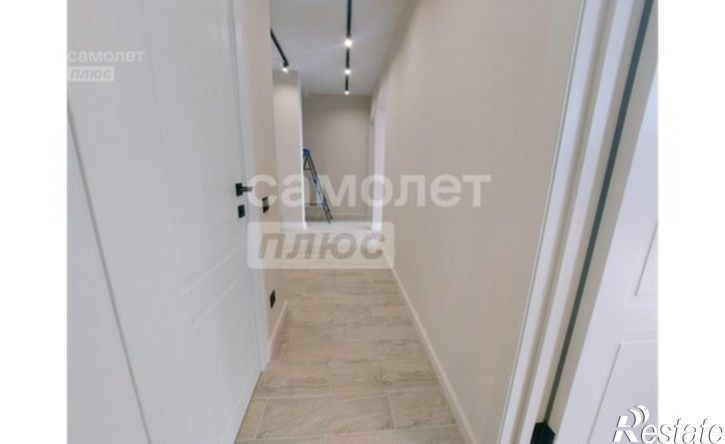 2-комн квартира улица Крылова, 13 к3,  д. 13 к3