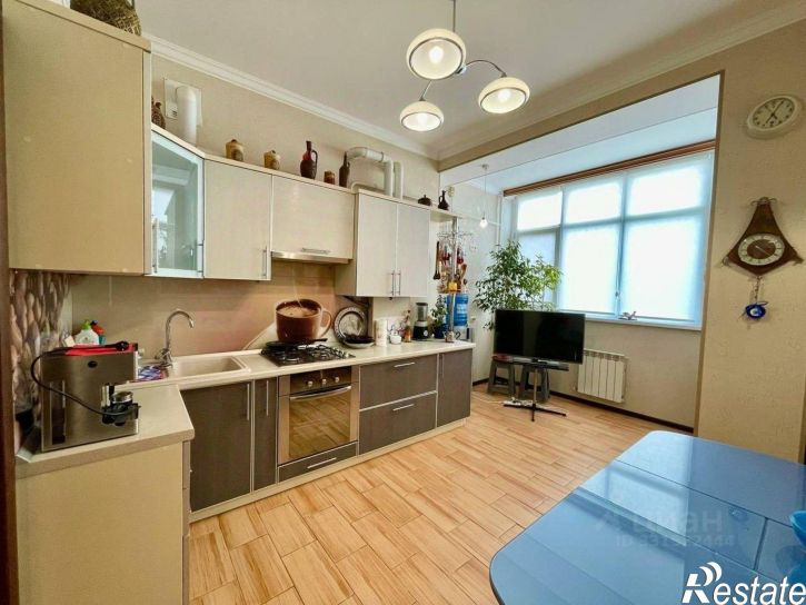 2-комн квартира ул Кати Соловьяновой, 84,  д. 84