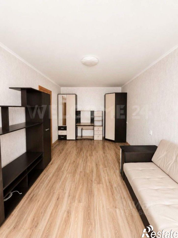 1-комн квартира улица Адмирала Пустошкина, 22 с4,  д. 22 с4