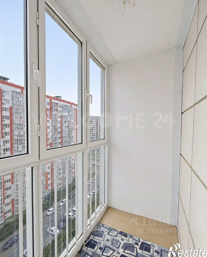 1-комн квартира улица Адмирала Пустошкина, 22 с4,  д. 22 с4