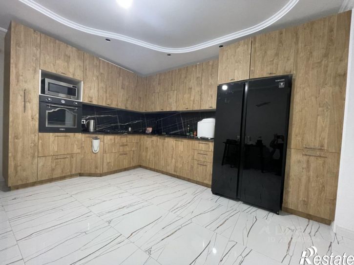 3-комн квартира улица Омелькова, 20 к1,  д. 20 к1