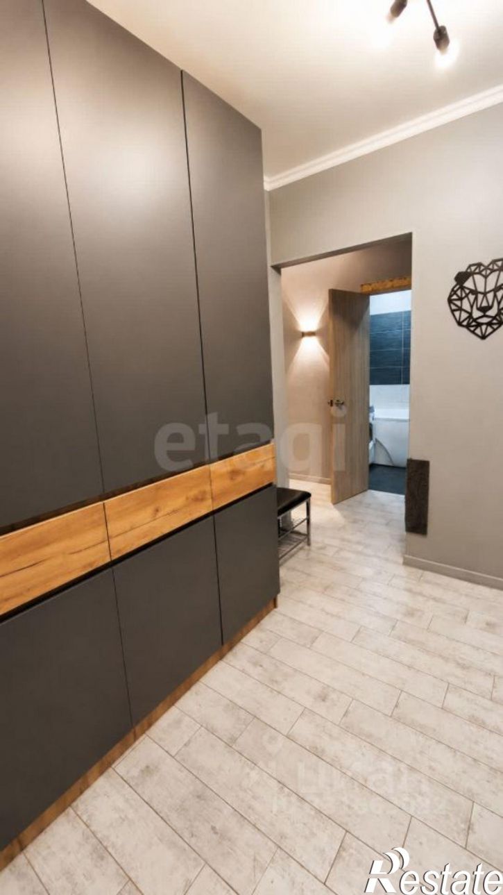 2-комн квартира ул Адмирала Пустошкина, 22 6,  д. 22 6,  к. 6