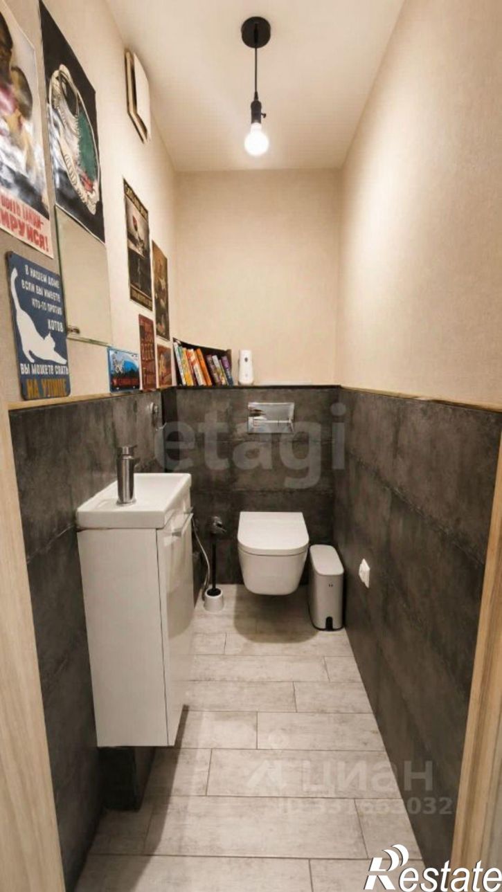2-комн квартира ул Адмирала Пустошкина, 22 6,  д. 22 6,  к. 6