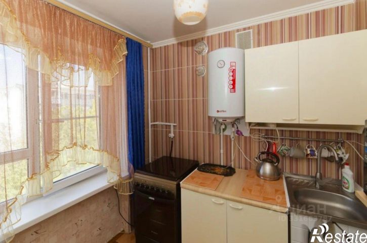 2-комн квартира 12-й микрорайон, 10
