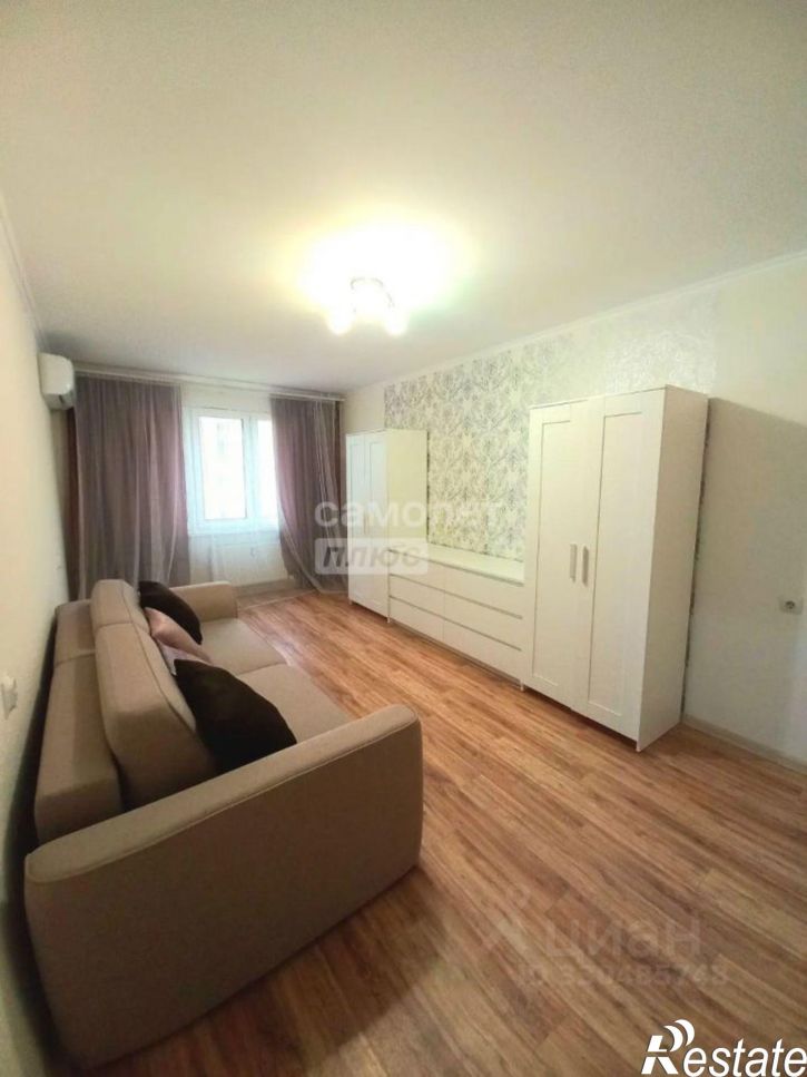 1-комн квартира ул Адмирала Пустошкина, 22 4,  д. 22 4,  к. 4