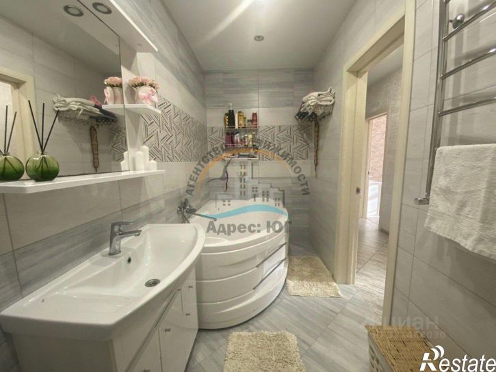 3-комн квартира ул Ленинградская, 85,  д. 85