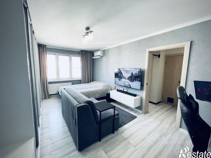 1-комн квартира ул Адмирала Пустошкина, 22 3,  д. 22 3,  к. 3
