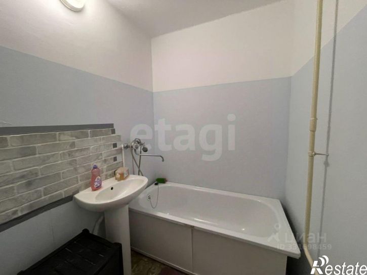 1-комн квартира ул Адмирала Пустошкина, 22 6,  д. 22 6,  к. 6