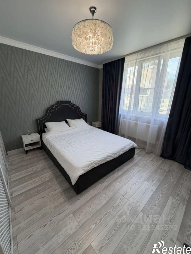 2-комн квартира 12-й микрорайон, 36