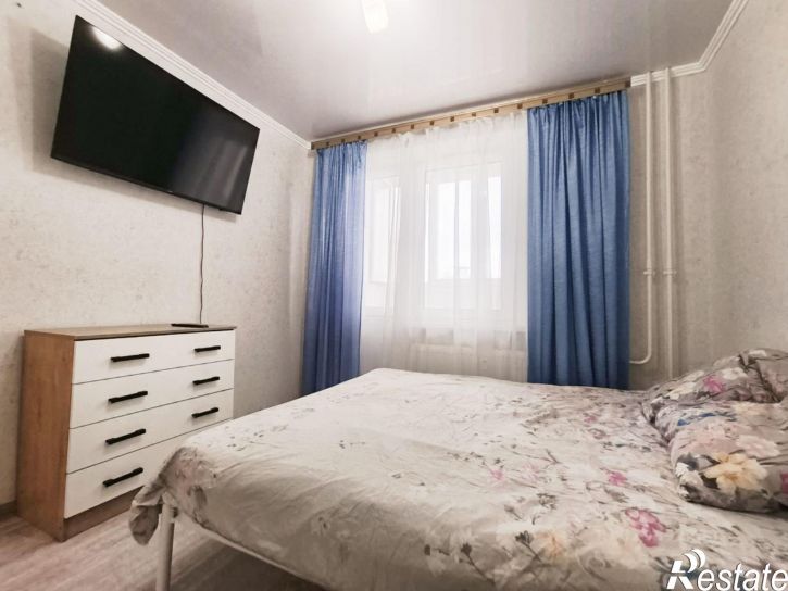 2-комн квартира ул Адмирала Пустошкина, 22 13,  д. 22 13,  к. 13