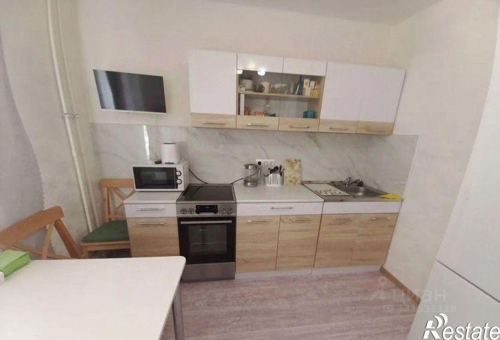 1-комн квартира ул Адмирала Пустошкина, 14,  д. 14