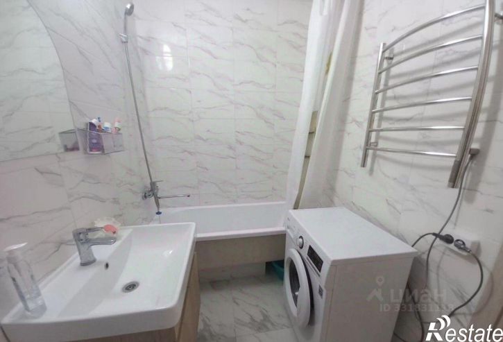 1-комн квартира ул Адмирала Пустошкина, 14,  д. 14