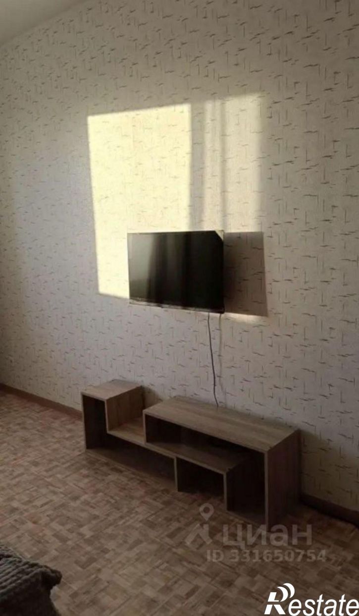 3-комн квартира пр-д Солдатских матерей, 6В 3,  д. 6В 3,  к. 3