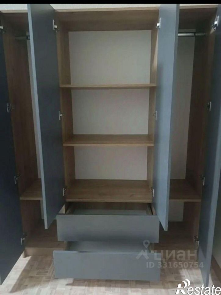 3-комн квартира пр-д Солдатских матерей, 6В 3,  д. 6В 3,  к. 3