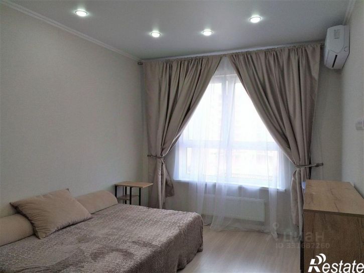 2-комн квартира ул Крылова, 13 2,  д. 13 2,  к. 2