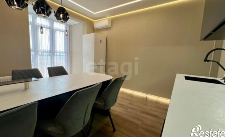 3-комн квартира ул Адмирала Пустошкина, 22 2,  д. 22 2,  к. 2