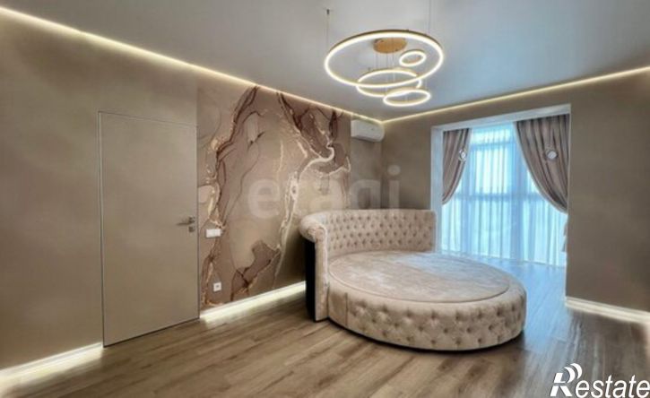 3-комн квартира ул Адмирала Пустошкина, 22 2,  д. 22 2,  к. 2