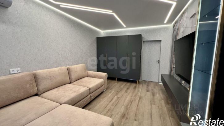 3-комн квартира ул Адмирала Пустошкина, 22 2,  д. 22 2,  к. 2