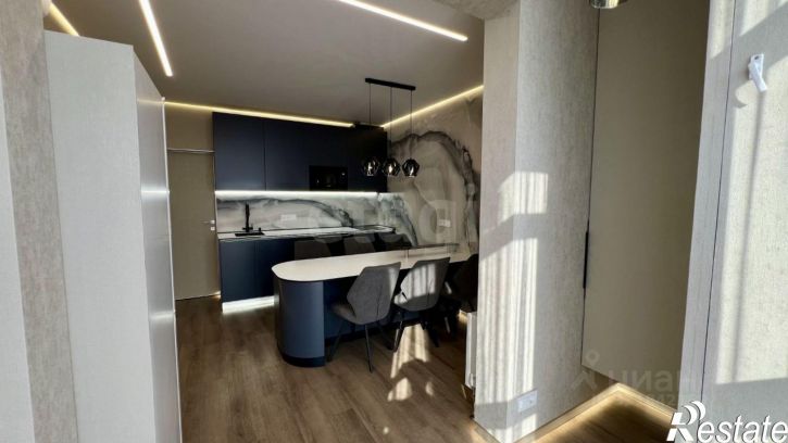 3-комн квартира ул Адмирала Пустошкина, 22 2,  д. 22 2,  к. 2