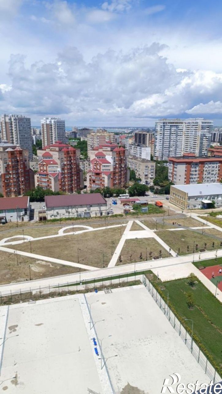 2-комн квартира ул Адмирала Пустошкина, 16,  д. 16
